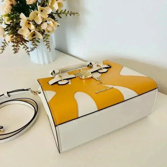 Michael Kors Purse Hamilton Satchel Crossbody Golden Rod Multi - Picture 4 of 9